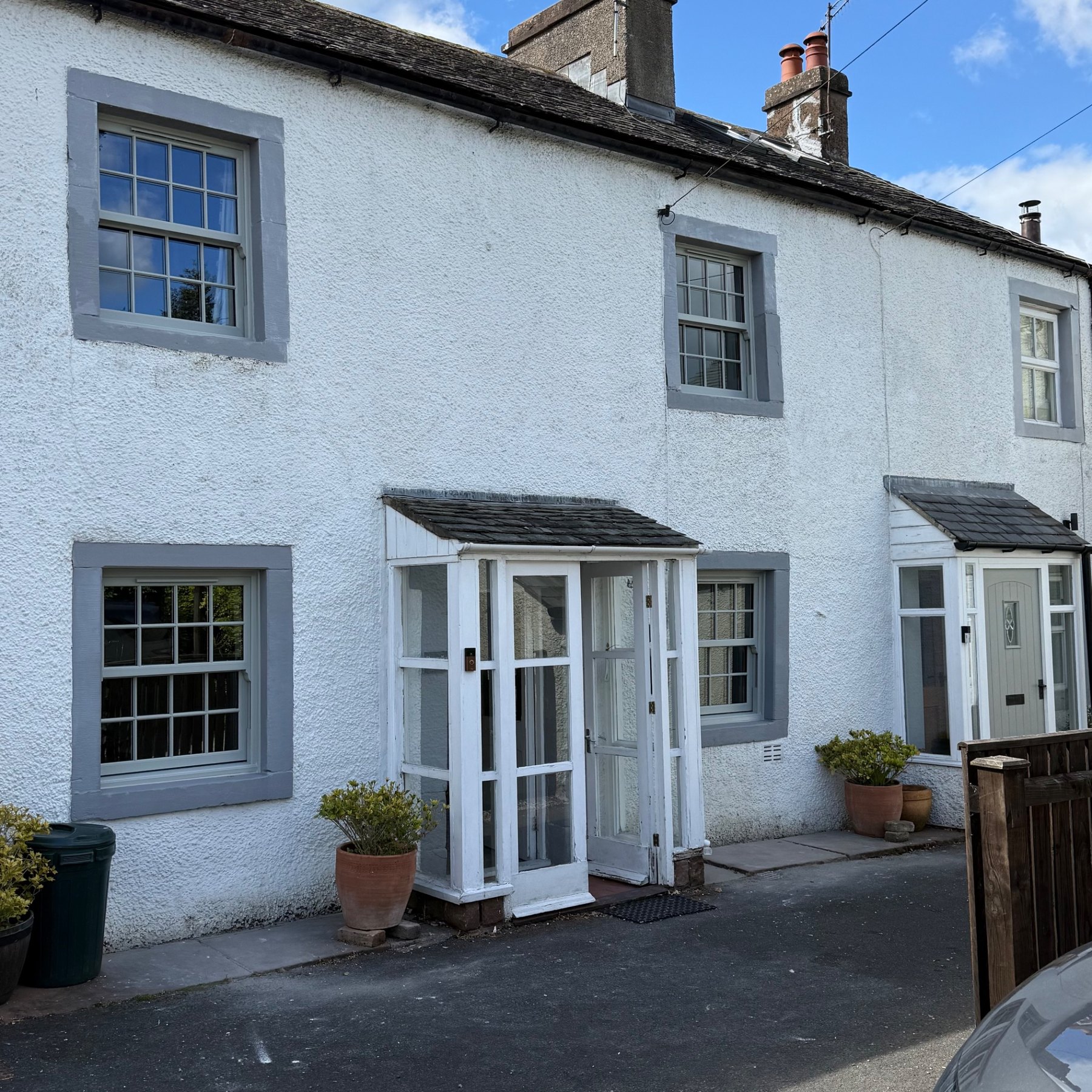 Front of Dunmallet Cottage